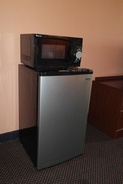 Americas Best Value Inn And Suites Knoxville Exterior foto